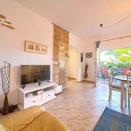Goldfisch-By The Sea With Amazing View Apartment Silo (Krk)
