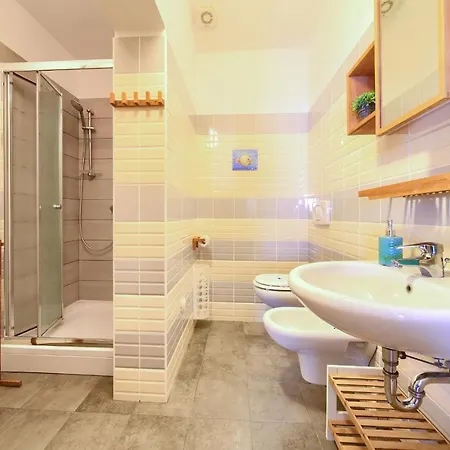 Goldfisch-By The Sea With Amazing View Apartment